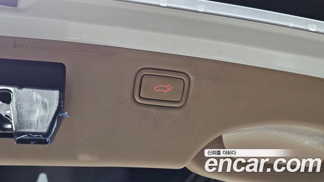 Kia Canival 2016 — photo 20