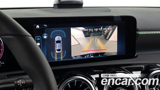 Mercedes-Benz A-Class 2025 — photo 13