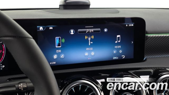 Mercedes-Benz A-Class 2025 — photo 14