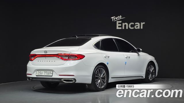 Hyundai Grandeur 2018 — photo 2
