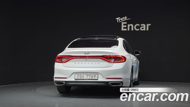 Hyundai Grandeur 2018 — photo 4