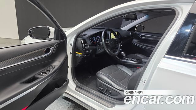 Hyundai Grandeur 2018 — photo 10