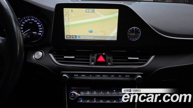 Hyundai Grandeur 2018 — photo 18
