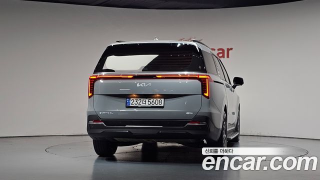 Kia Canival 2025 — photo 4