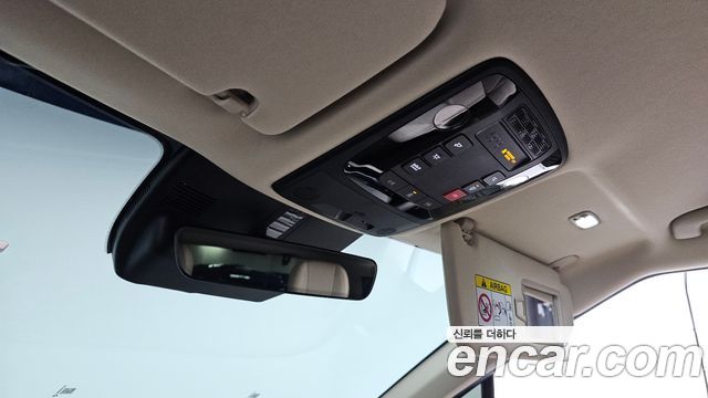 Kia Canival 2025 — photo 24