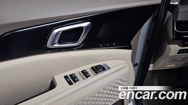 Kia Canival 2025 — photo 29