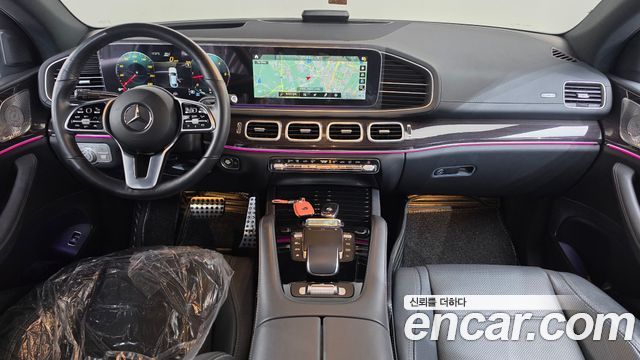 Mercedes-Benz GLE-Class 2022 — photo 10