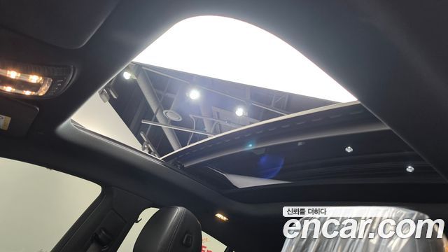 Mercedes-Benz GLE-Class 2022 — photo 23