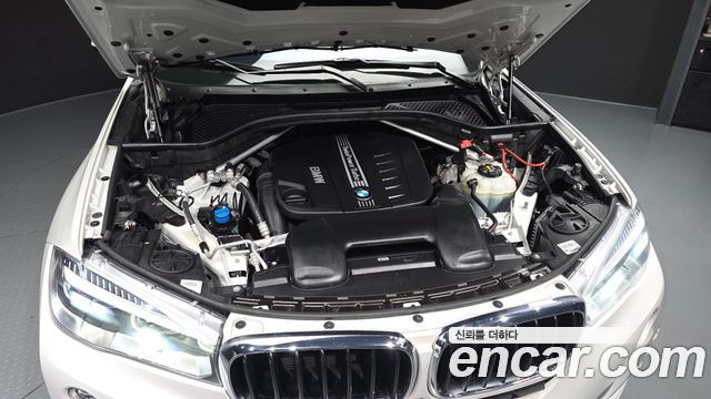 BMW X6 2018 — photo 6