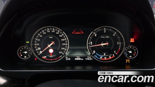 BMW X6 2018 — photo 11