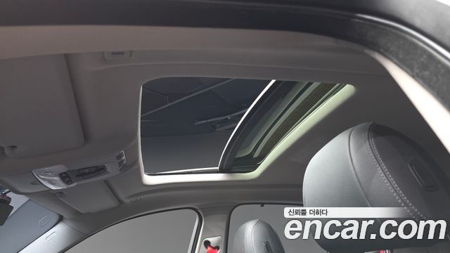 BMW X6 2018 — photo 25