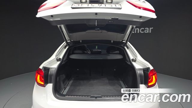 BMW X6 2018 — photo 26