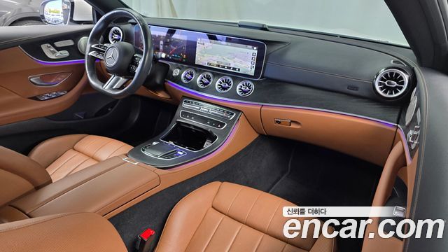 Mercedes-Benz E-Class 2023 — photo 10