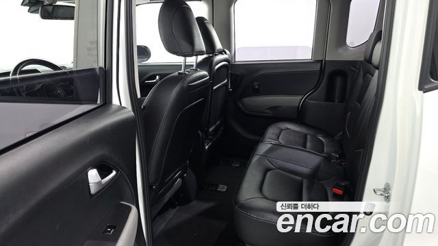 Kia RAY 2023 — photo 11