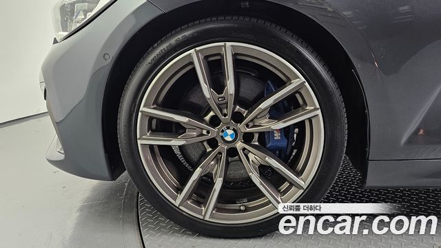 BMW 3-Series 2021 — photo 5