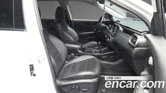 Kia Sorento 2018 — photo 17