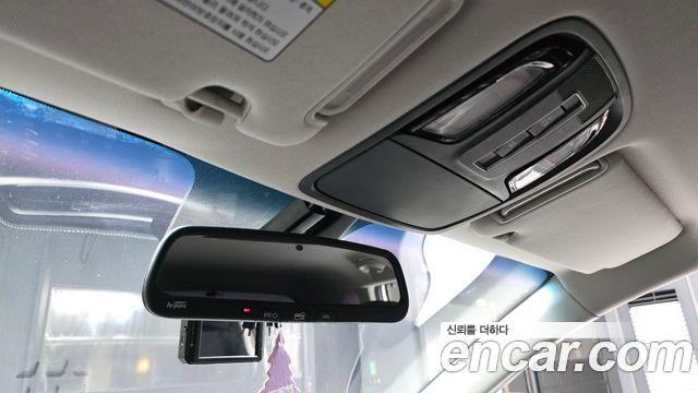 Kia Sorento 2018 — photo 22