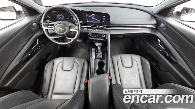Hyundai AVANTE 2021 — photo 10