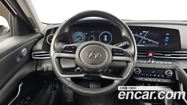 Hyundai AVANTE 2021 — photo 19