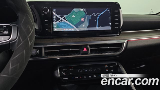 Kia K5 2021 — photo 16