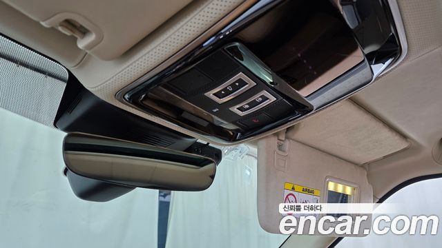 Land Rover Range Rover 2021 — photo 27