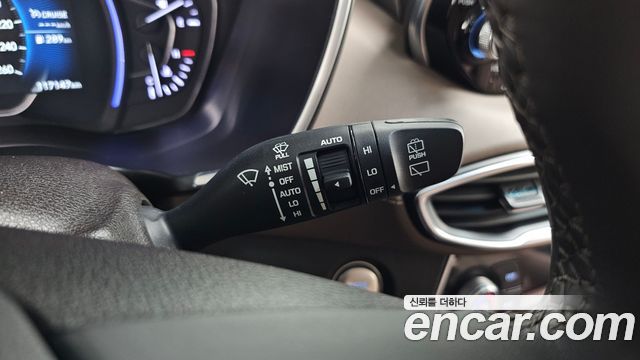 Hyundai Santafe 2020 — photo 23