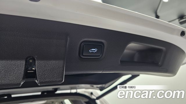Hyundai Santafe 2020 — photo 31