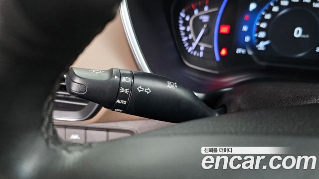 Hyundai Santafe 2020 — photo 32