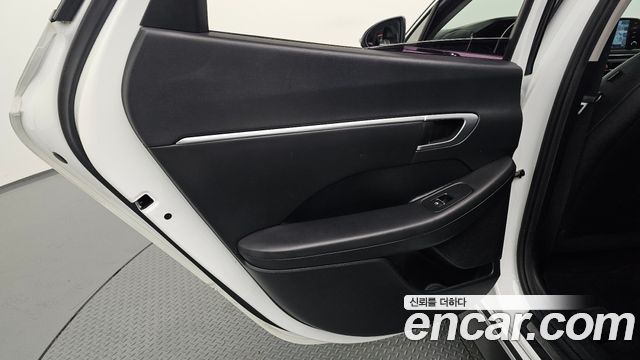 Hyundai Sonata 2020 — photo 15