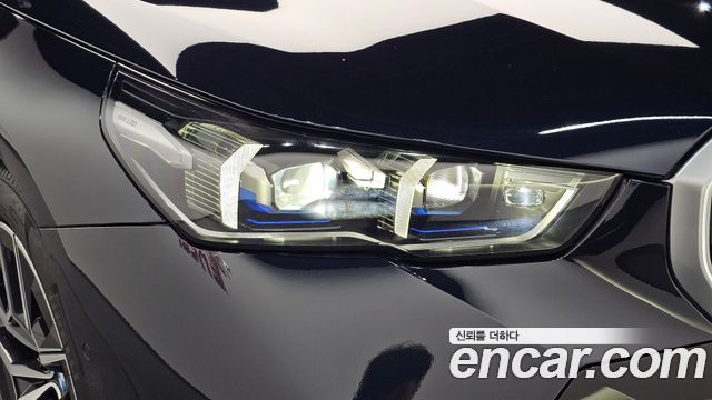BMW 5-Series 2024 — photo 8