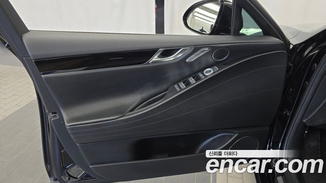 Genesis G80 2022 — photo 14