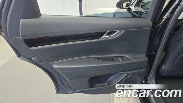 Genesis G80 2022 — photo 15
