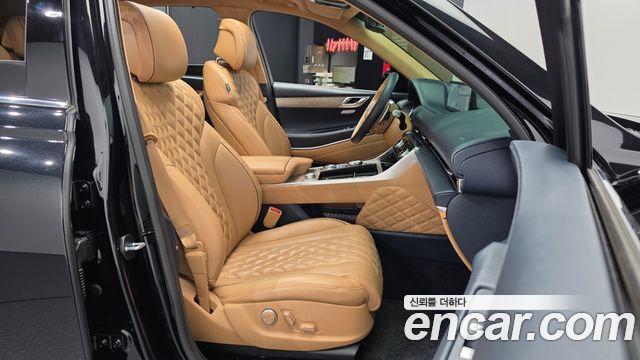 Genesis GV80 2023 — photo 17