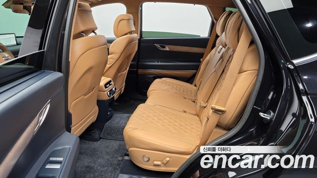 Genesis GV80 2023 — photo 16