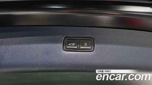 Genesis GV80 2023 — photo 37