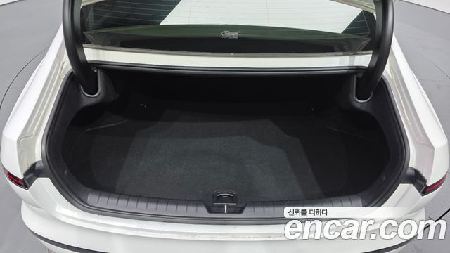 Hyundai Grandeur 2025 — photo 17