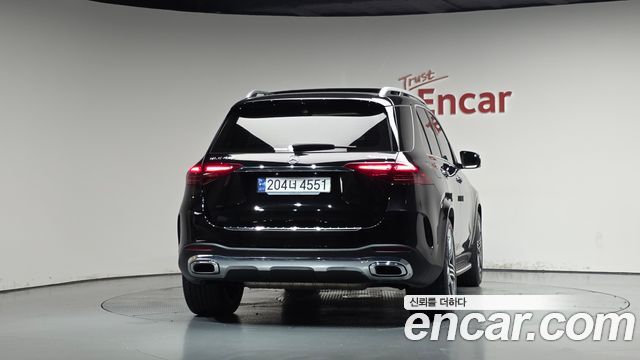 Mercedes-Benz GLE-Class 2023 — photo 4