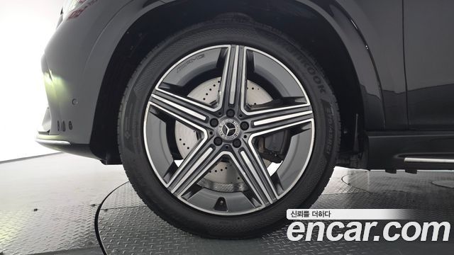 Mercedes-Benz GLE-Class 2023 — photo 5