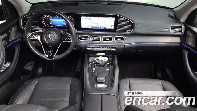 Mercedes-Benz GLE-Class 2023 — photo 10