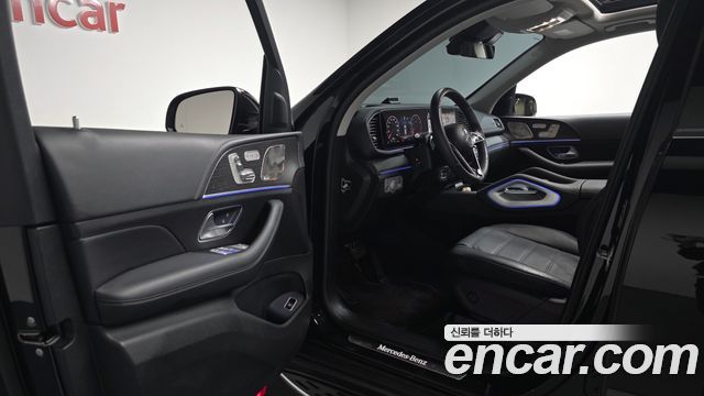 Mercedes-Benz GLE-Class 2023 — photo 13