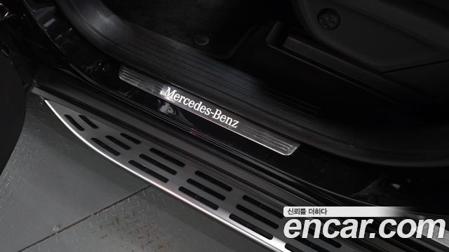 Mercedes-Benz GLE-Class 2023 — photo 25