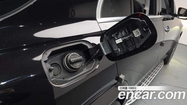 Mercedes-Benz GLE-Class 2023 — photo 36