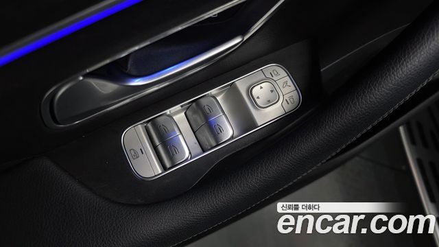 Mercedes-Benz GLE-Class 2023 — photo 37