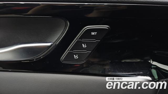 Kia K7 2020 — photo 22