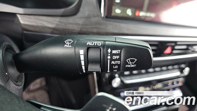 Kia K7 2020 — photo 26