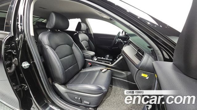 Kia K7 2020 — photo 16
