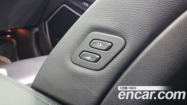 Kia K7 2020 — photo 31