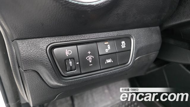 Kia K3 2021 — photo 23