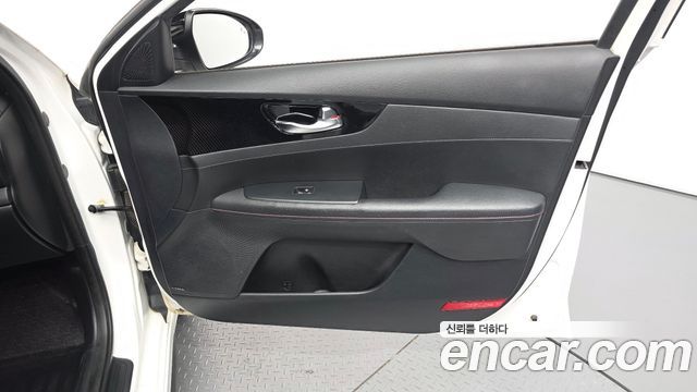 Kia K3 2021 — photo 14