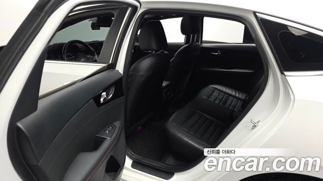 Kia K3 2021 — photo 16